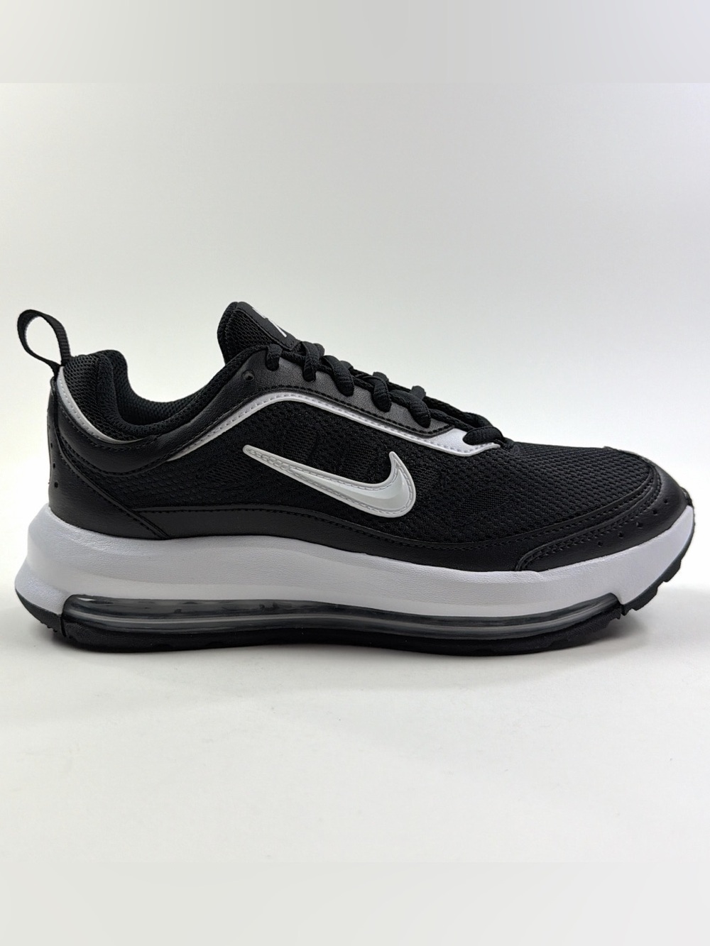 Nike Air Max AP Black White Womens 7 Shoes Sneakers Athletic Casual CU4870-001